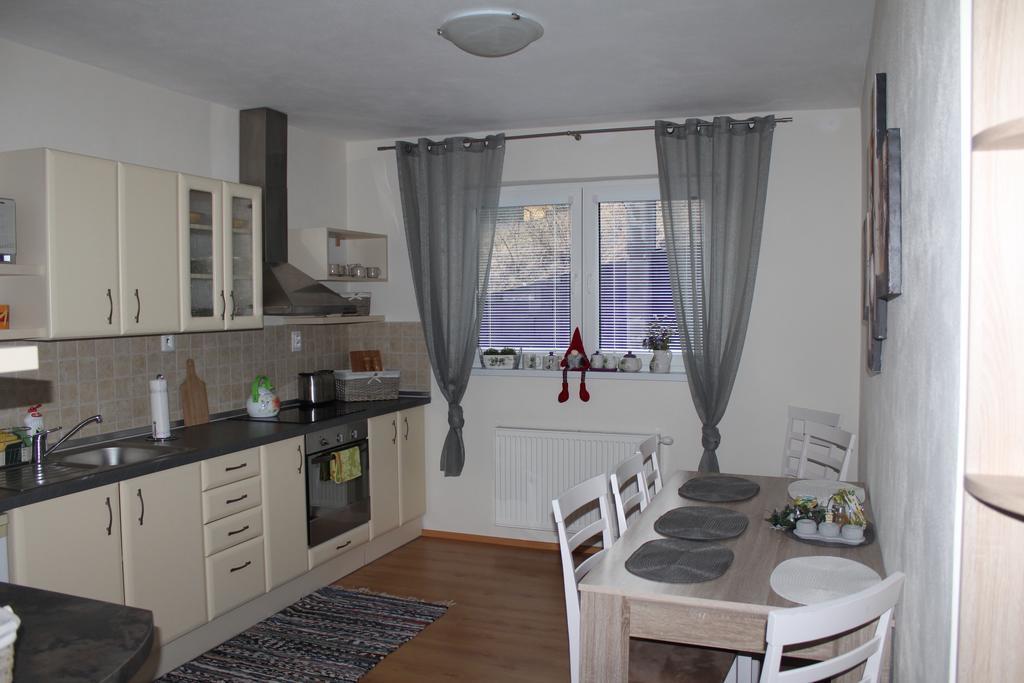 Pine Wood Apartment Vyšné Ružbachy Екстериор снимка