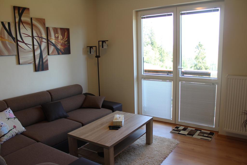 Pine Wood Apartment Vyšné Ružbachy Стая снимка