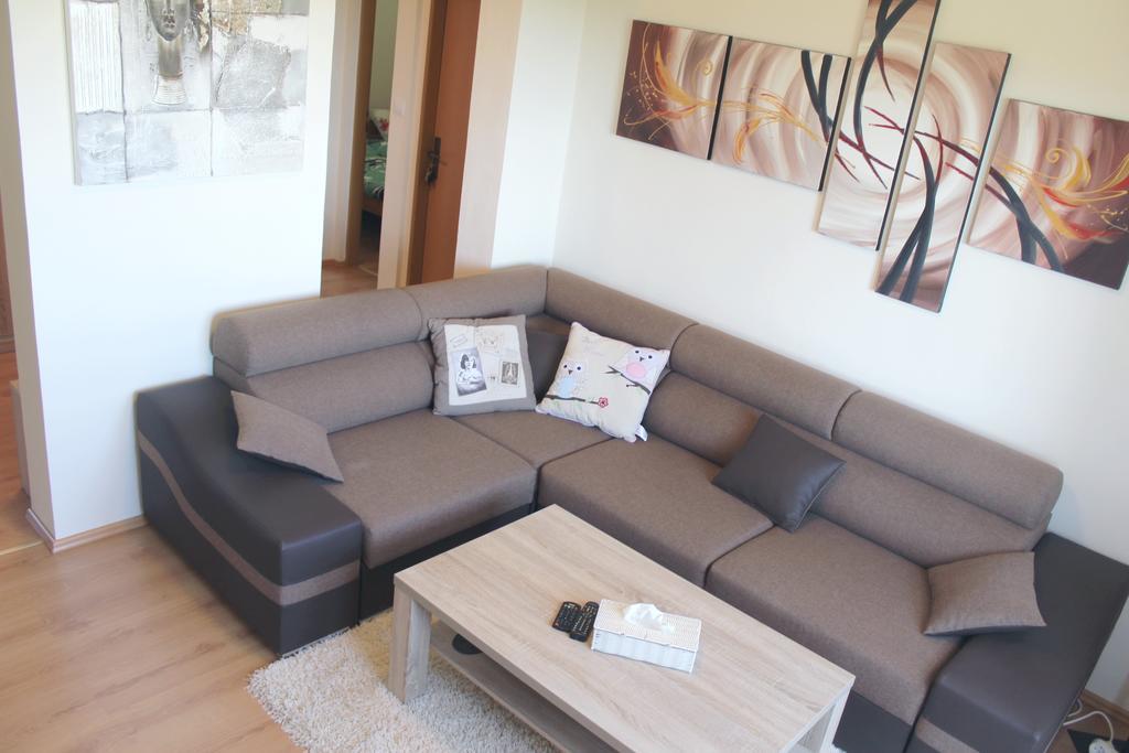 Pine Wood Apartment Vyšné Ružbachy Стая снимка
